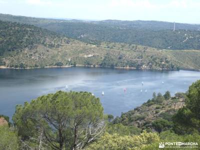 Miradores del Embalse de San Juan_Cerro San Esteban; primeros auxilios montaña trekking bastones inf